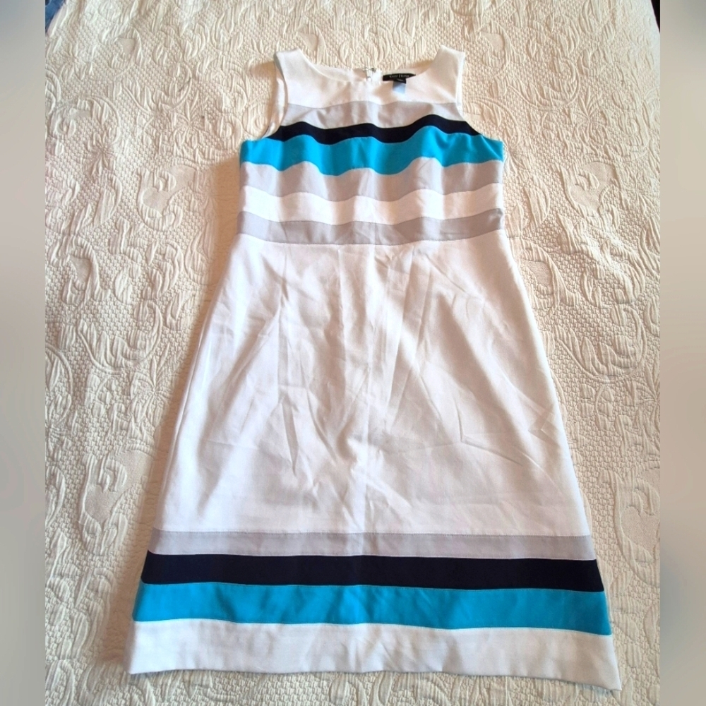 White House Black Market womens size 8 fully lined shift style dress EUC